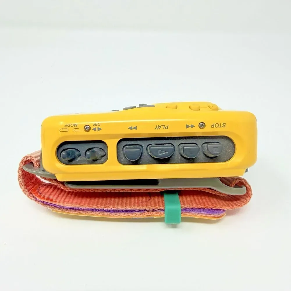 Sony WM-FS495 Walkman Sports AM FM Cassette Player Original Headset Needs Belt